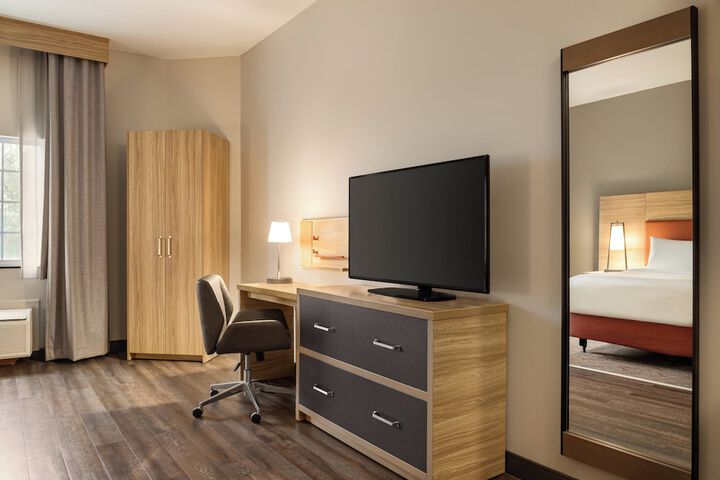 Room 22 of 51