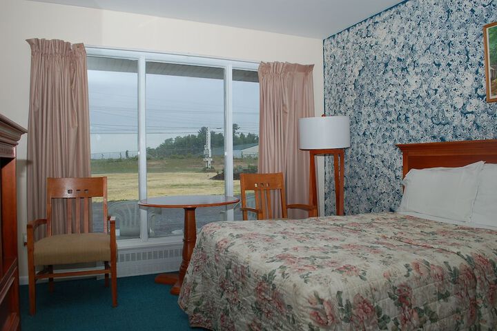 Room 21 of 61
