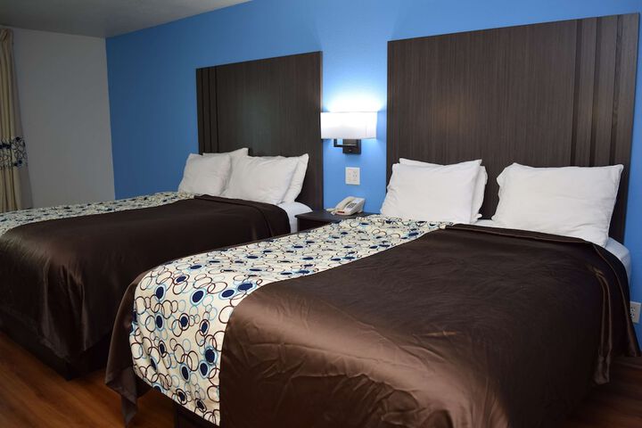 Room 15 of 20