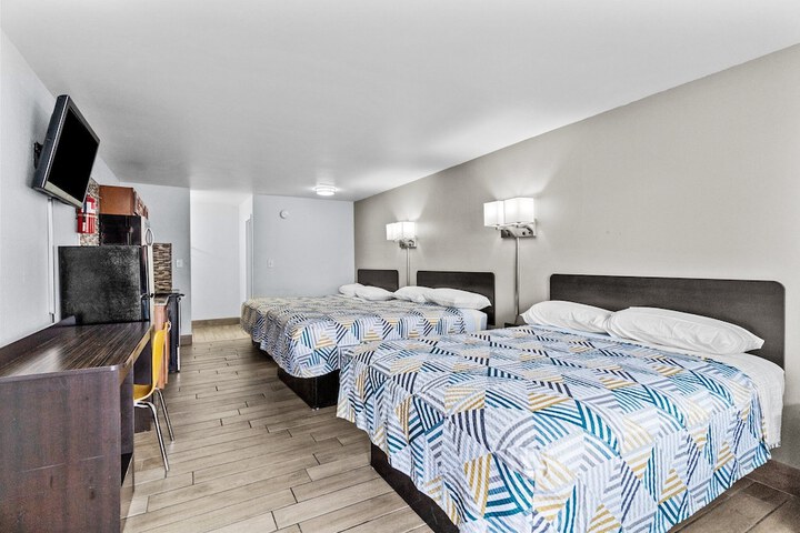Room 49 of 60