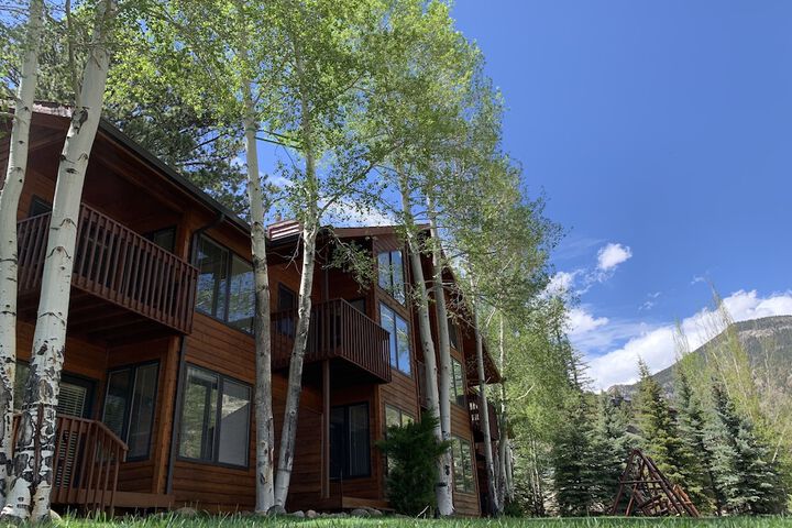 Aspen Winds on Fall River
