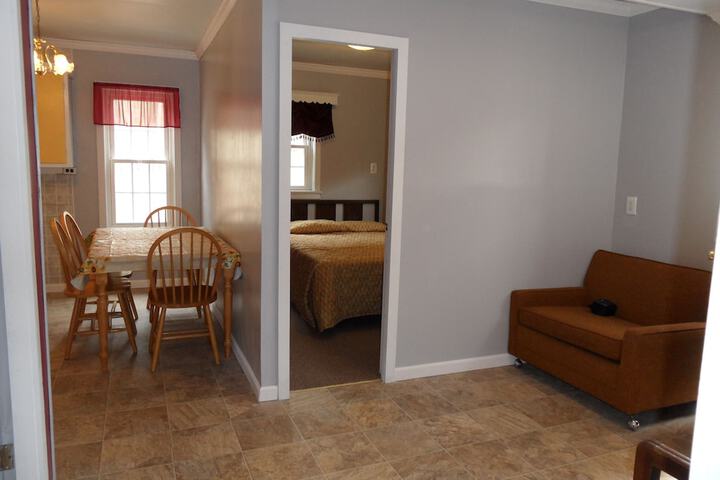 Room 82 of 98
