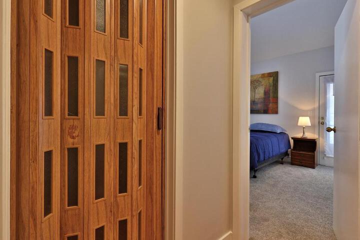 Skiers! Fox Hollow 2BR 2BA Condo Across from Pico, Minutes to Killington condo