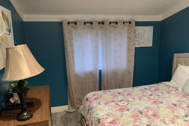Baby Blue Sky - Price 2bd - Newly remodeled - nearby trails