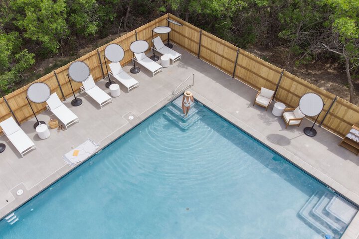 Pool 3 of 42