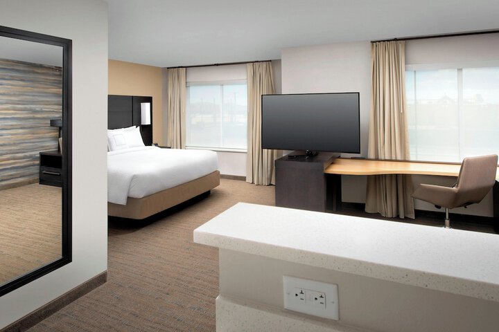 Room 30 of 41