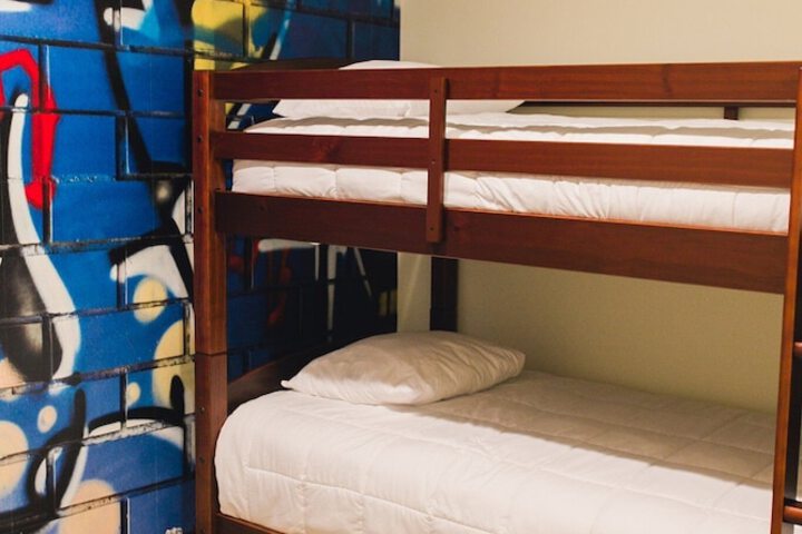 Room 15 of 50