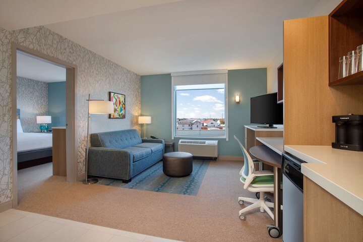 Room 18 of 33