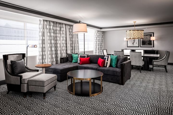 Room 22 of 197