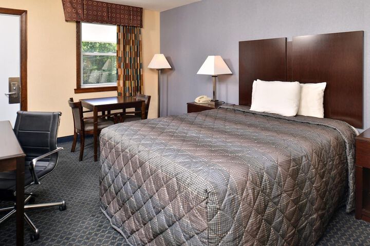 Room 40 of 40