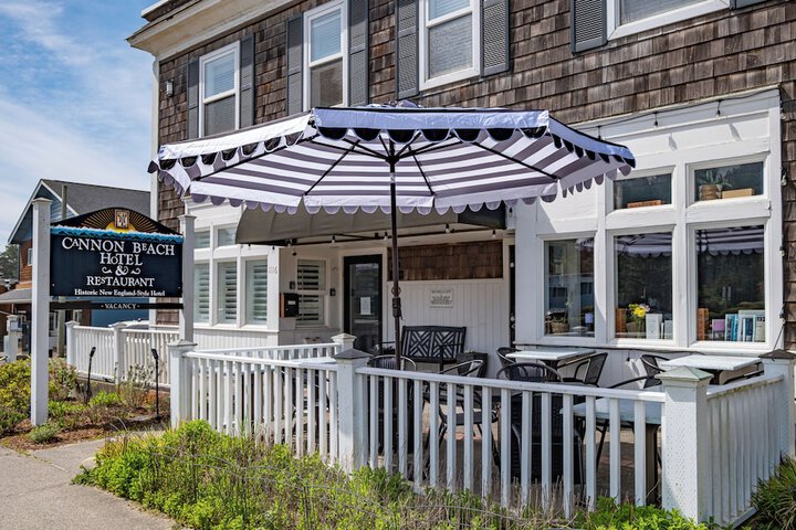 Cannon Beach Hotel Collection