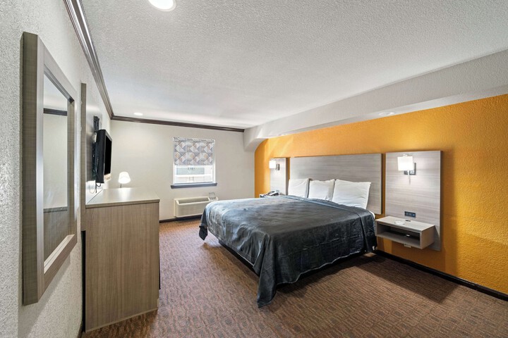 Americas Best Value Inn & Suites Brenham