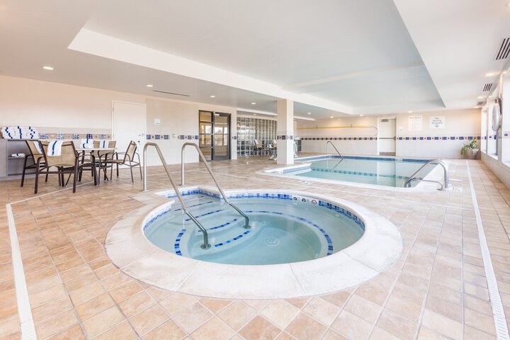 Pool 11 of 42