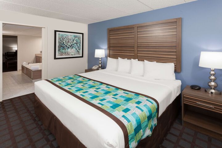 Room 16 of 24