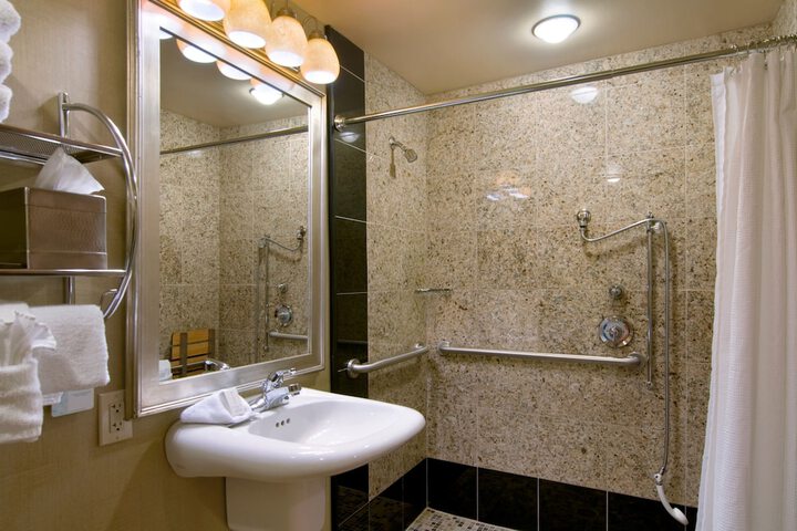 Hilton Knoxville