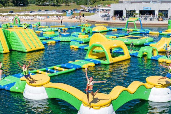 Natura Vue Resort & Boathouse