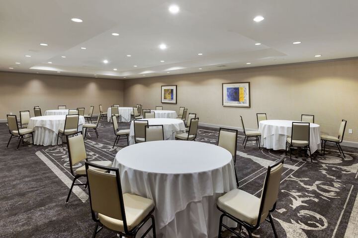 Omni New Haven Hotel at Yale