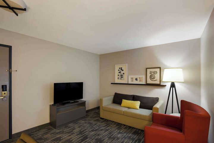 Room 56 of 72