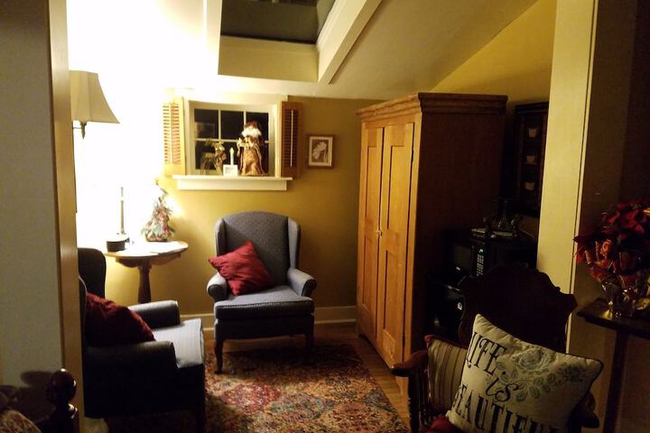 Room 44 of 65