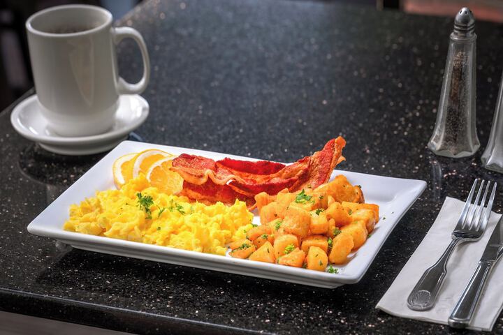 Holiday Inn Hotel & Suites San Mateo-San Francisco SFO by IHG