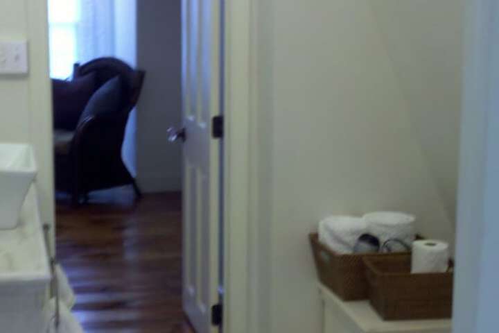 Room 25 of 49