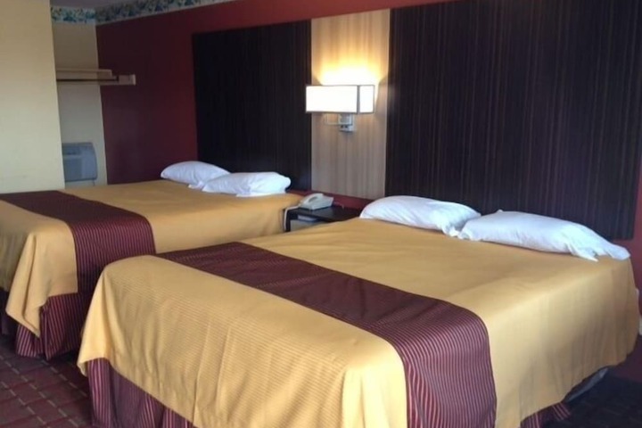 Budget Inn