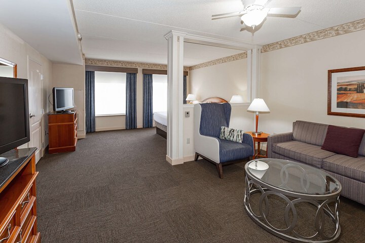 Room 43 of 67