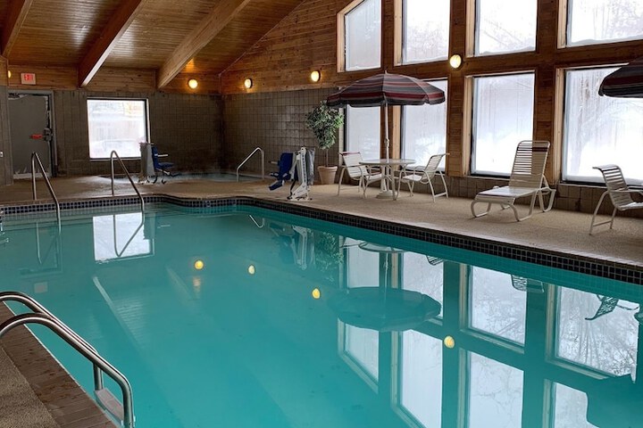 Pool 3 of 25