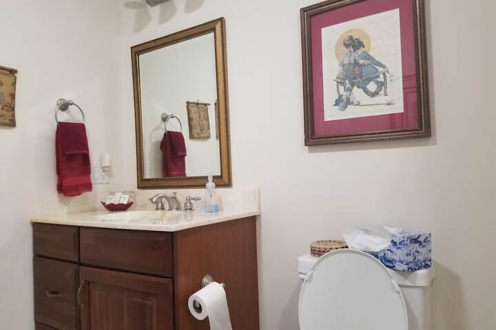 Room 17 of 32