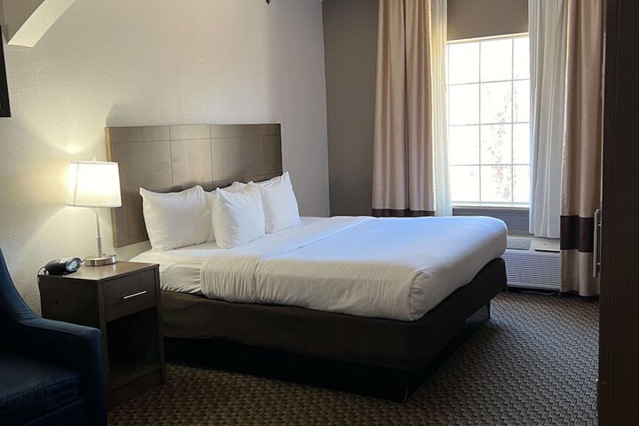 Room 20 of 33