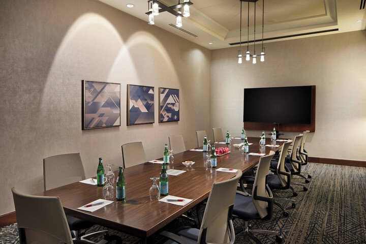 Auburn Hills Marriott Pontiac
