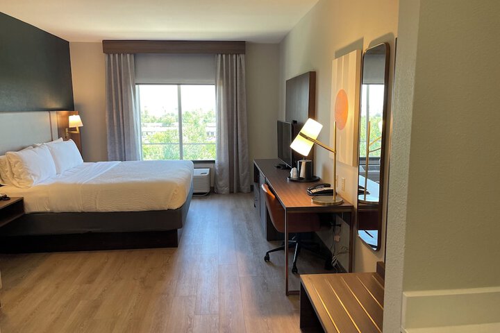 Room 20 of 44