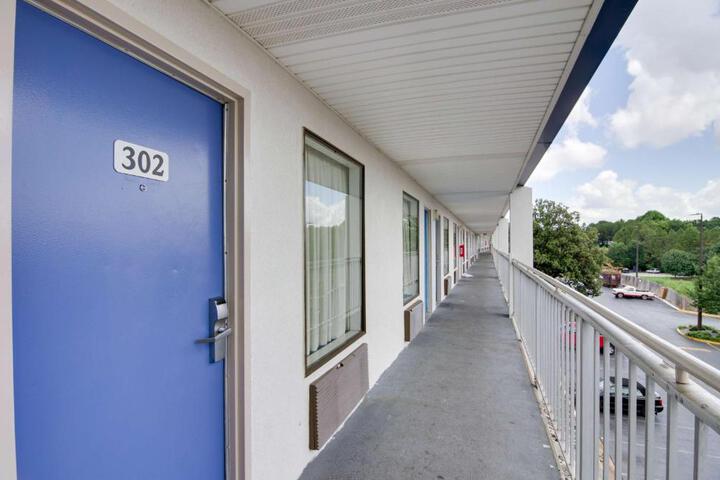 Motel 6-Atlanta GA