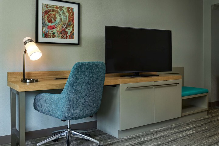 Room 19 of 42