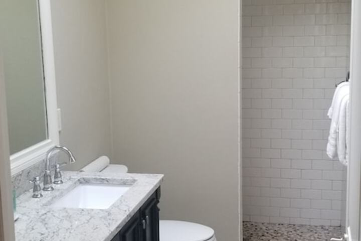 Room 182 of 231
