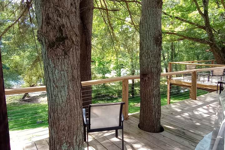 Elk River Hotel