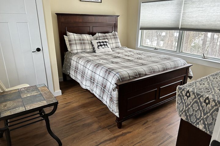 Room 14 of 33