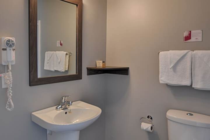 Room 6 of 21