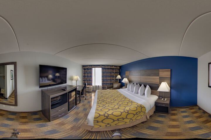 Room 11 of 22