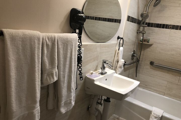 Room 21 of 54