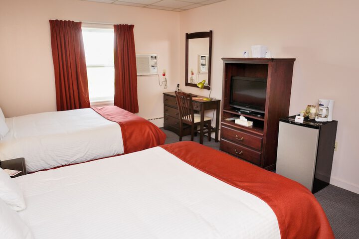 Room 7 of 27
