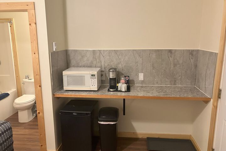 Room 10 of 19