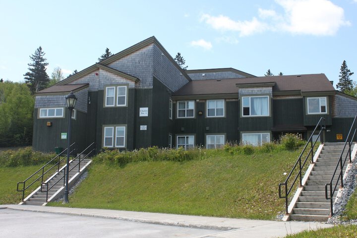 Hotel 5 of 67