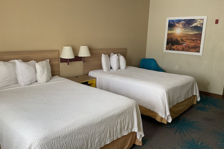 Room 10 of 23