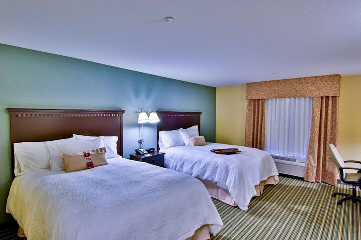Room 13 of 44