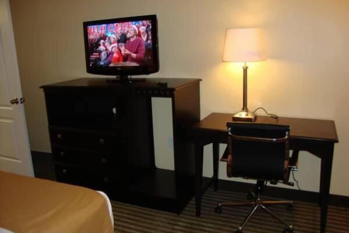Room 16 of 35