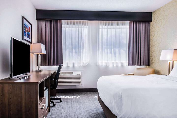 Quality Hotel Dorval