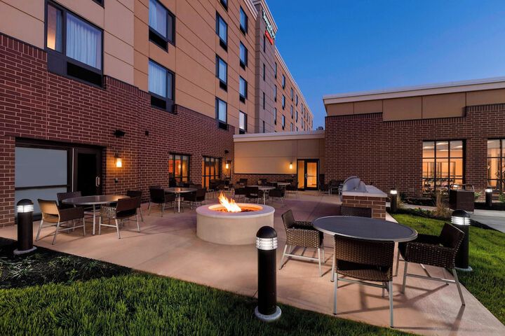 Towneplace Suites by Marriott Harrisburg West / Mechanicsburg