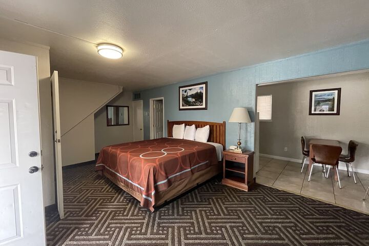 Room 63 of 71
