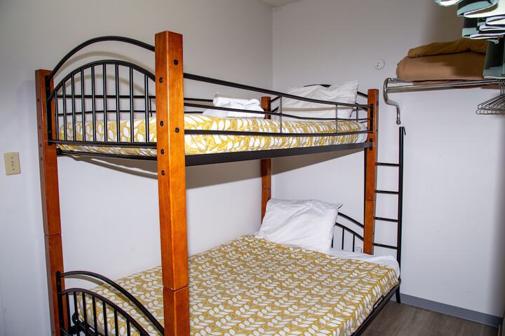 Room 19 of 61